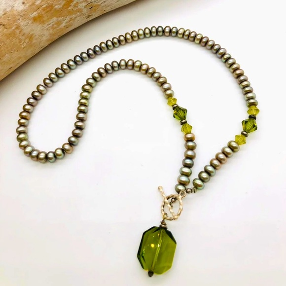 🔥 Vintage Deco Green Crystal Pendant Pearl Necklace 💚 - Picture 5 of 13